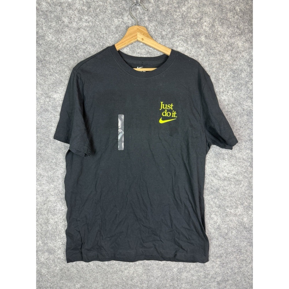 Nike Shirt Mens Large Spellout Black Graphic Casual Short Sleeve Logo Swoosh